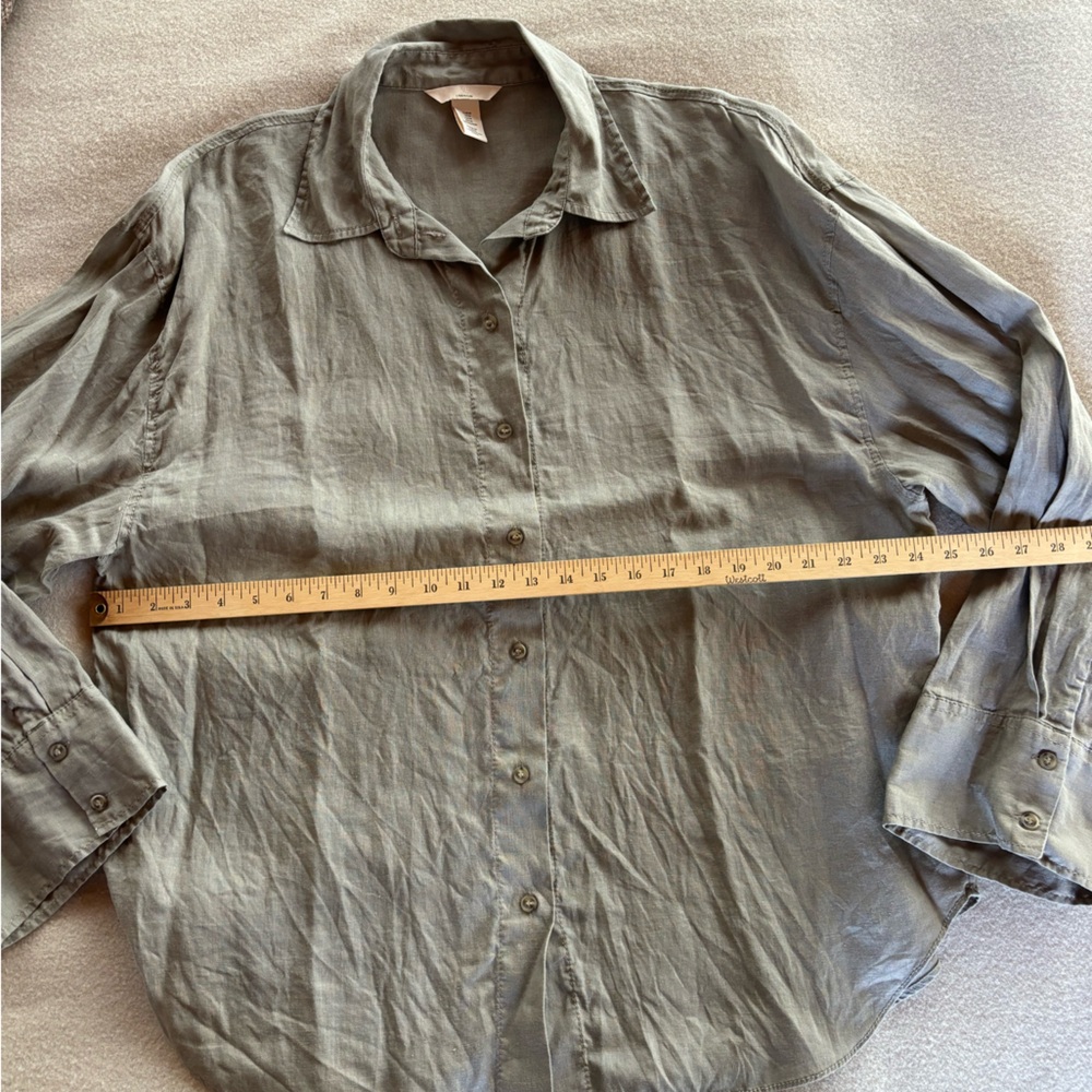 Unstructured Linen Button Down - Picture 5 of 6